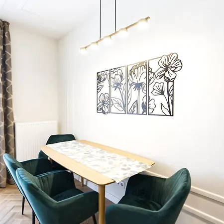 Lonyay Downtown By Firsthost * 부다페스트