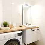 Apartment Lonyay Downtown By Firsthost