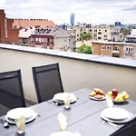 Lonyay Downtown By Firsthost * Budapest