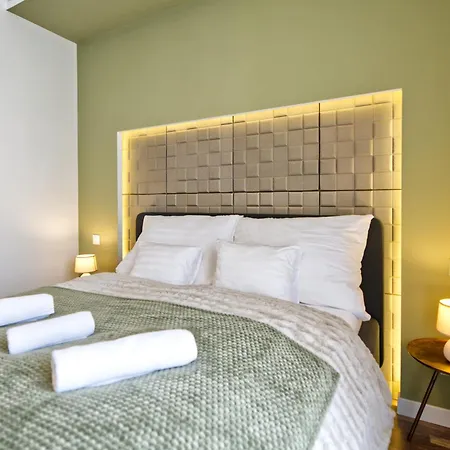 Lonyay Downtown By Firsthost Budapest