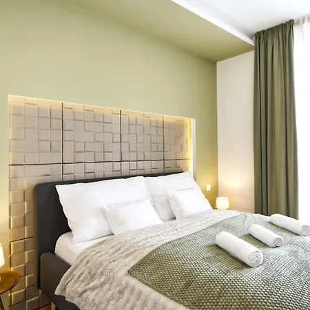 Apartament Lonyay Downtown By Firsthost *