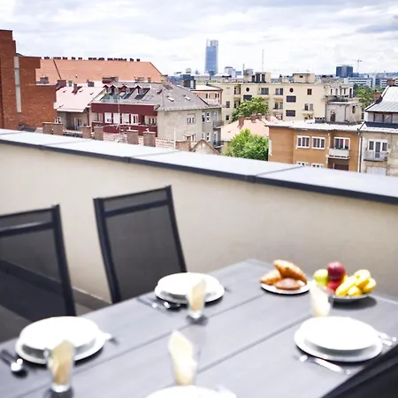 Lonyay Downtown By Firsthost * Budapest